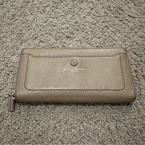 Marc Jacobs wallet